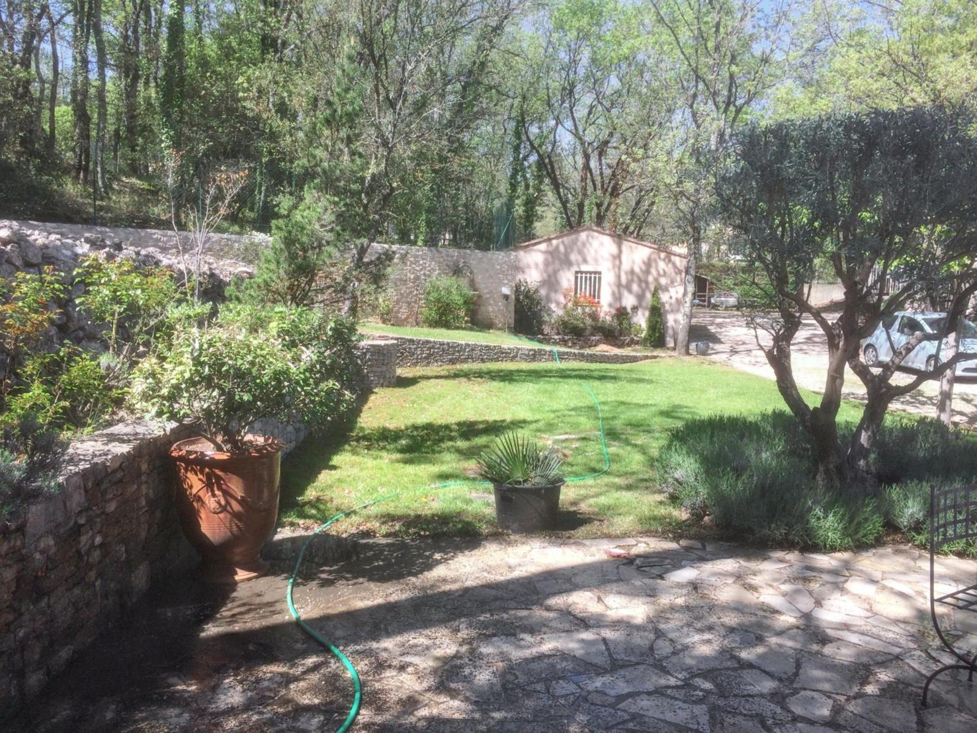 Villa Spacieuse Avec Piscine A Saint Maximin Zewnętrze zdjęcie